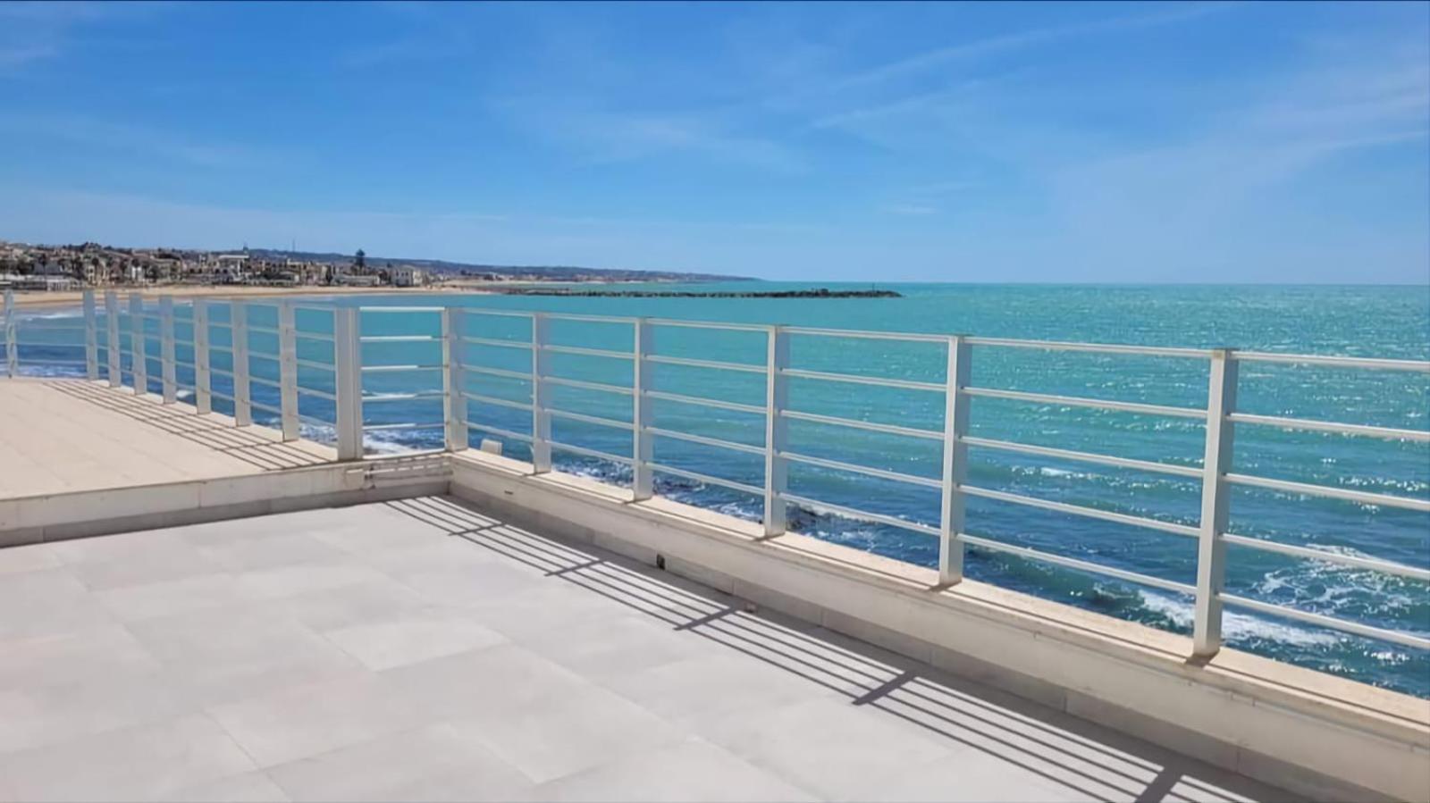 Hotel Acquamarina Donnalucata  Exterior photo